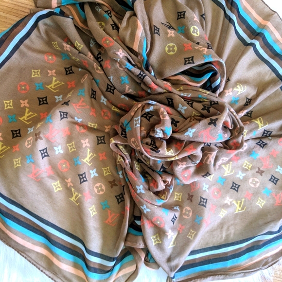 Ladies Fashion Scarf - Picture 5 of 6